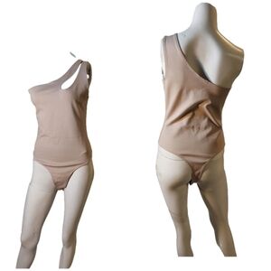 Timing LOS ANGELES BODY SHAPER SIZE LARGE